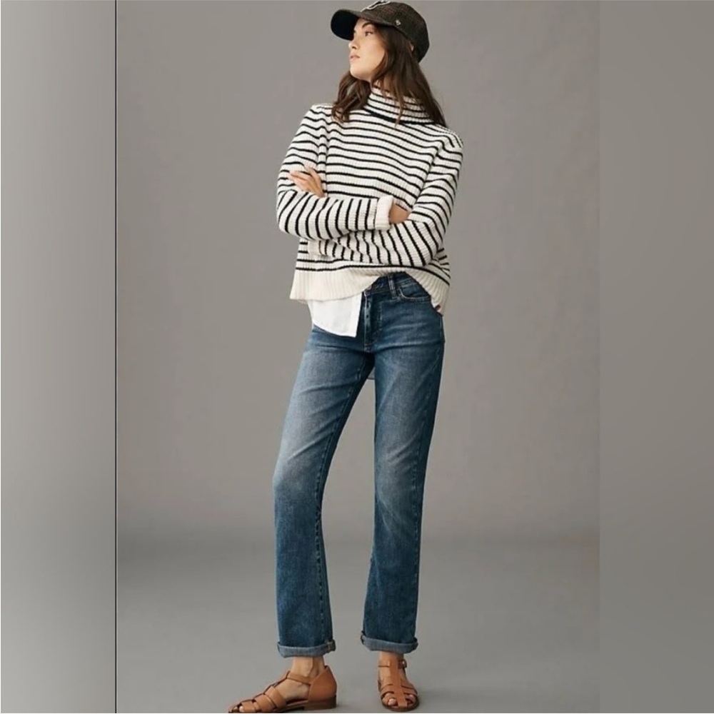 Anthropologie Pilcro Slim Boyfriend Jeans 27